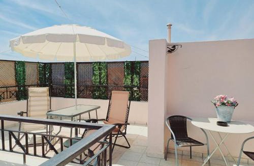 Melissia Apartment | COZY LOFT (studio) 360o VIEW OF ATHENS