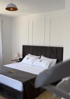 Durres Apartment | Currila Stays 14V