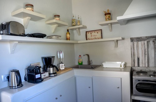 Tholos Villa | Cycladic apartment with jacuzzi