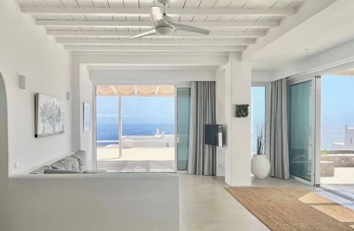 Paraga Villa | Cycladic Sunset