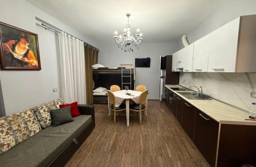 Velipoje Apartment | Dea's Apartments in Center of Velipoja