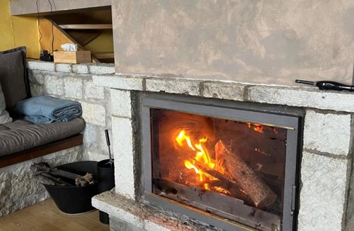 Arachova Ski Chalet | Delphi Gorge-view Chalet, Arachova