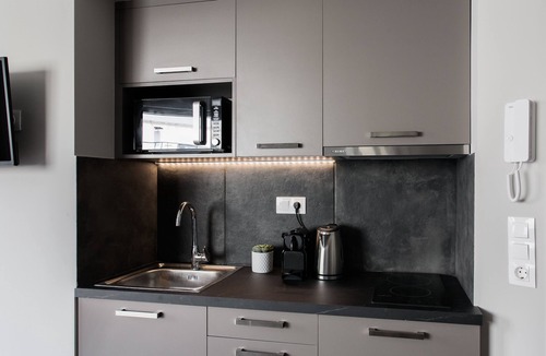 Kinosargous Apartment | Deluxe 1BR Apartment at WYZ Athens
