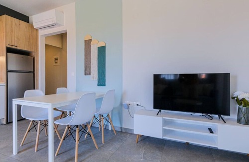 Agios Nikolaos Apartment | DeMar No 2 by RentalsPro - Agios Nikolaos