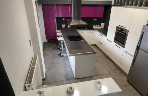 Koukouli Apartment | DENNIS PATRASSO - Modern apartment in Patras