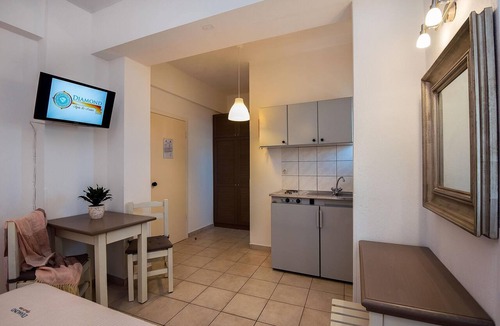Hersonissos Centre House | Diamond Apts and Suites