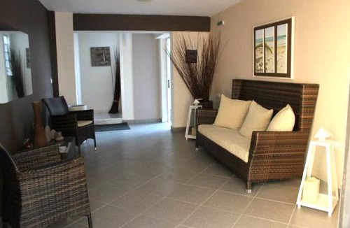 Agiokampos Apartment | Diavlos Studios