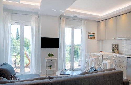 Gouvia Apartment | Dimi Brou's Apartment 1 by CorfuEscapes