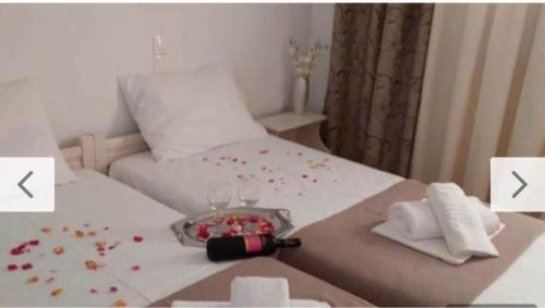 Perissa Hotel | Dimitris Studios