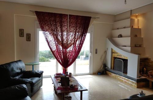 Kymi-Aliveri Villa | Dimitris Vaso’s Villa with Sea and Mountain View!