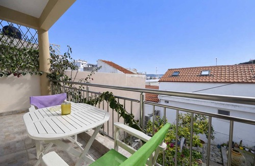 Patitiri Apartment | Dina's Flowers Alonissos - Ariadni Summer Getaway