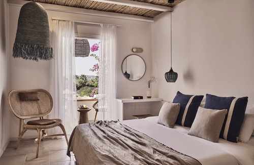 Ios Hotel | Dionysos Beach Resort & Villas