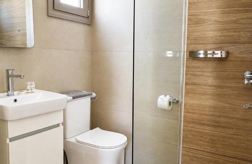 Korfos Hotel | Dolphin hotel