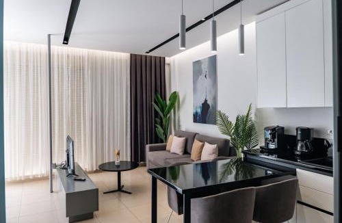 Sarande Apartment | Domi Luxury beach view apartments in Saranda
