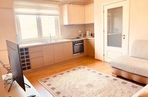 Tirana Apartment | Doris cottage