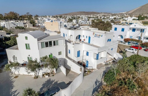 Perissa Apartment | Double Room with View 8: Sea View, Balcony & Air Conditioning