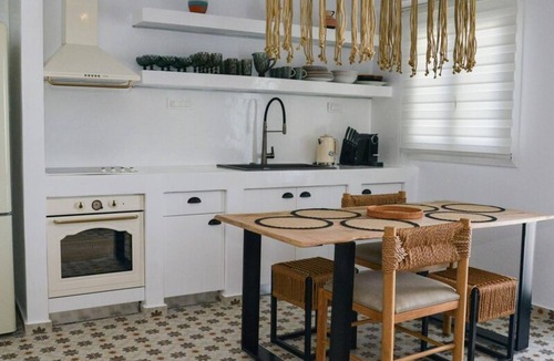 Adamas House | Dream on Adamas Milos