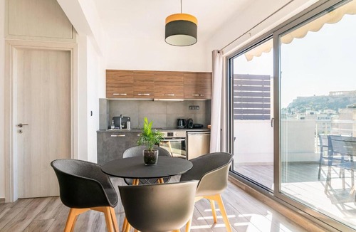 Athens City Centre Apartment | Dreamy Athens Penthouse With Acropolis View