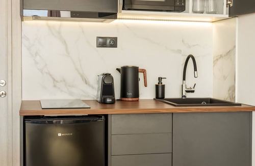 Psirri Apartment | Dreamy Athens Terrace with Acropolis View