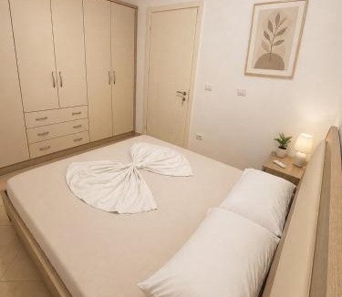 Shengjin Apartment | Dublex Friendly apartaments perball Rafaelos