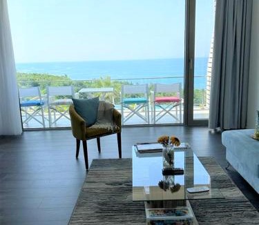 Ishem Apartment | Duplex Seaview Condo