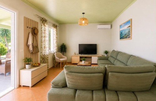 Vlore House | EKA lll Villas Green Forest