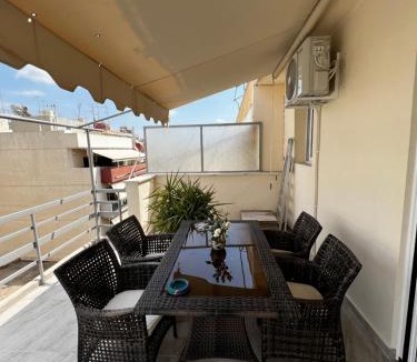 Neos Kosmos Apartment | Elea Athens Apartment