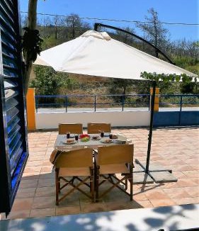 South Rhodes House | Electra Village House