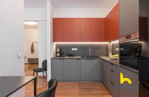 Kallithea Apartment | Elegant 3BR Residence - Whirlpool & Luxe Comfort