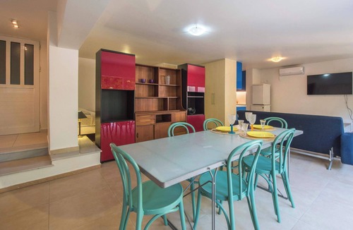 Palaio Psychiko Apartment | Elegant Urban Retreat in Psychiko 2