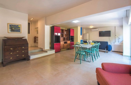 Palaio Psychiko Apartment | Elegant Urban Retreat in Psychiko 2