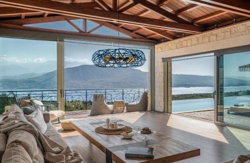 Akrotiri Villa | Elements Villa