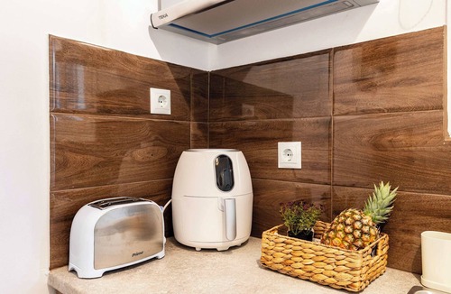 Kalamata Apartment | Elena's Cozy & Central Nest