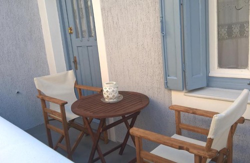 Tripiti Apartment | Eleni's traditional house
