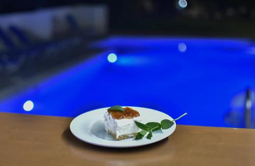 Anissaras Hotel | Eleonora Αnissaras