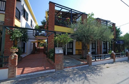 Afytos Apartment | Elia Apartments Afytos by Interhome
