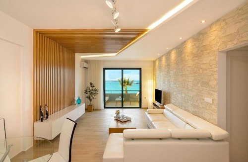Nea Chora Apartment | Elia Beach