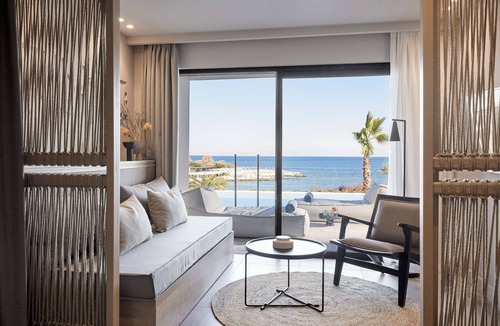 Kallithea Hotel | Ella Helea
