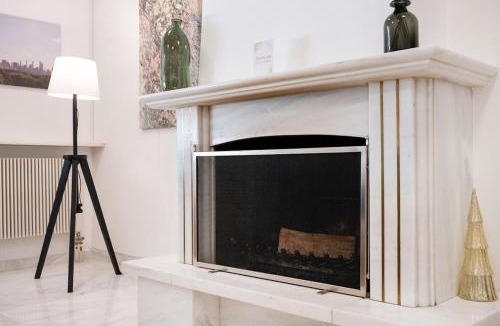 Nea Smirni Apartment | Elysian Smyrni - Marble Elegance Retreat