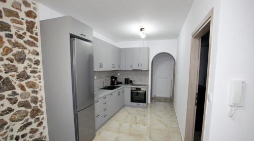 Litochoro Apartment | Elysian Stone Apartment II