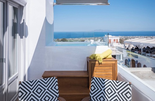 Fira Villa | Emfasis Luxury Villa