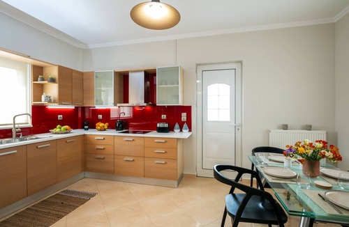 Pitharion Villa | Emma Hills Villa | Cretan Hospitality