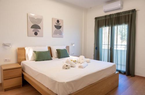 Linoperamata Apartment | Endless Blue Apartment with Seaview