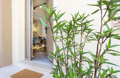 Heraklion Apartment | Endless Blue by RentHub