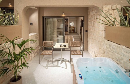 Limenas Chersonisou Hotel | Enorme Infinity Beach ex Infinity Blue