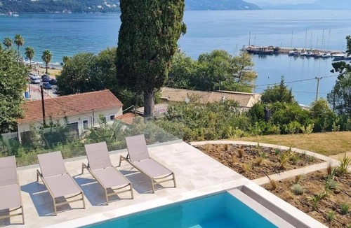 Dassia House | Entire villa in Ypsos - 10 guests - Private Villa