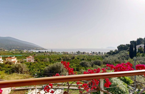 Melissopetra House | Epidavros Villas - Gardenia Garden Retreat w Pool