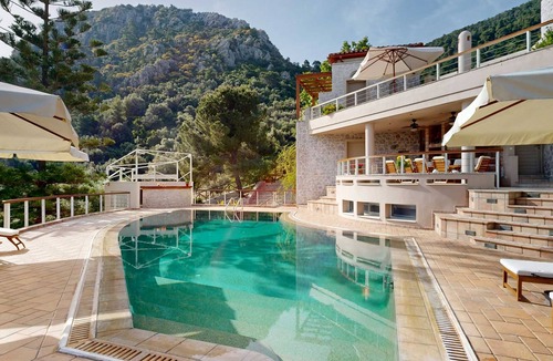 Melissopetra House | Epidavros Villas - Gardenia Garden Retreat w Pool