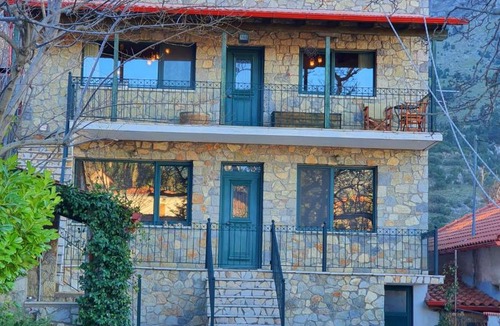 Eptalofos House | Eptalofos Central Residences