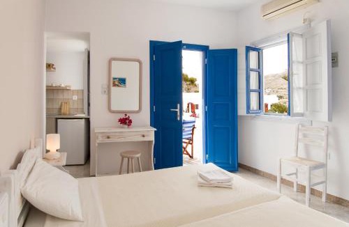 Folegandros Town House | Evgenia Rooms